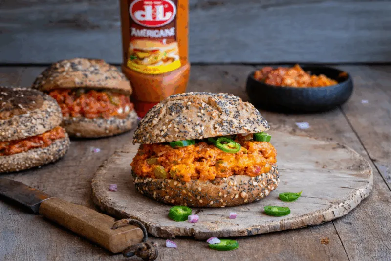 Broodje spicy americaine